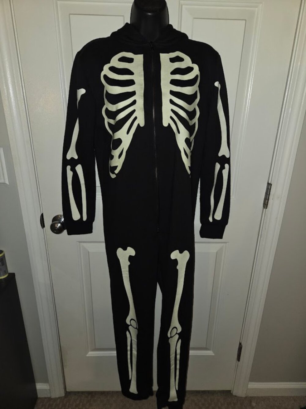 Forever 21 Skeleton Costume ONE Piece Zip Up Heavy Halloween Onesie PJs Hooded S